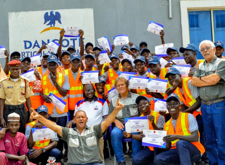 Staff of the School, Fantique (SA) team, FRSC Instructor and the Graduates (Batch c Trainee Drivers 2022-2023)~4