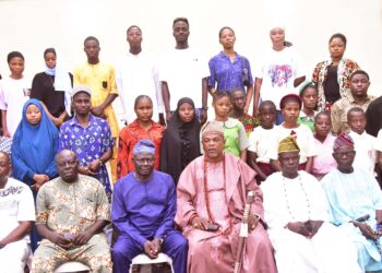 Dangote Granite Mines disburses Scholarships to Students in Ijebu-Igbo Host Communities