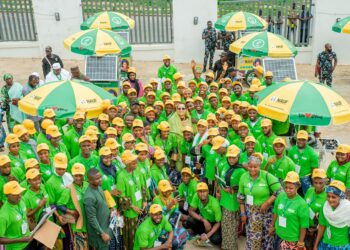 Senator Natasha empowers students, flags off free CAC registration