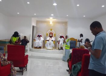 Elulu of Mopa receives ACReSAL team