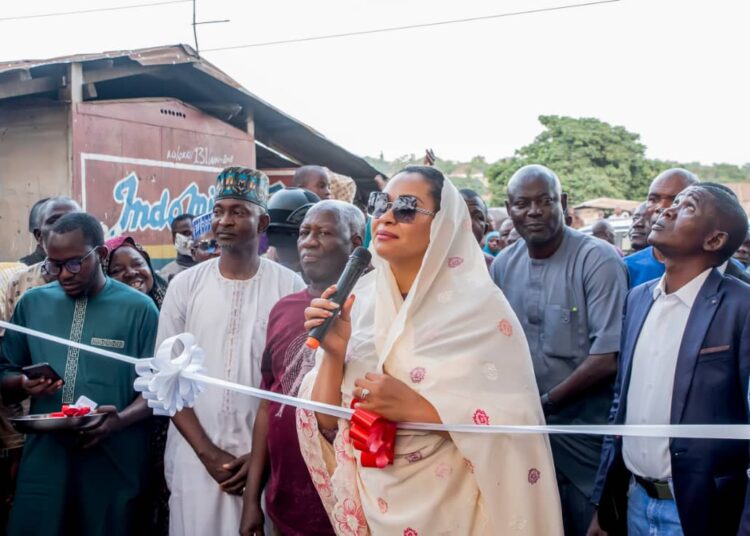 Kogi Central: Senator Natasha commissions water reticulation system