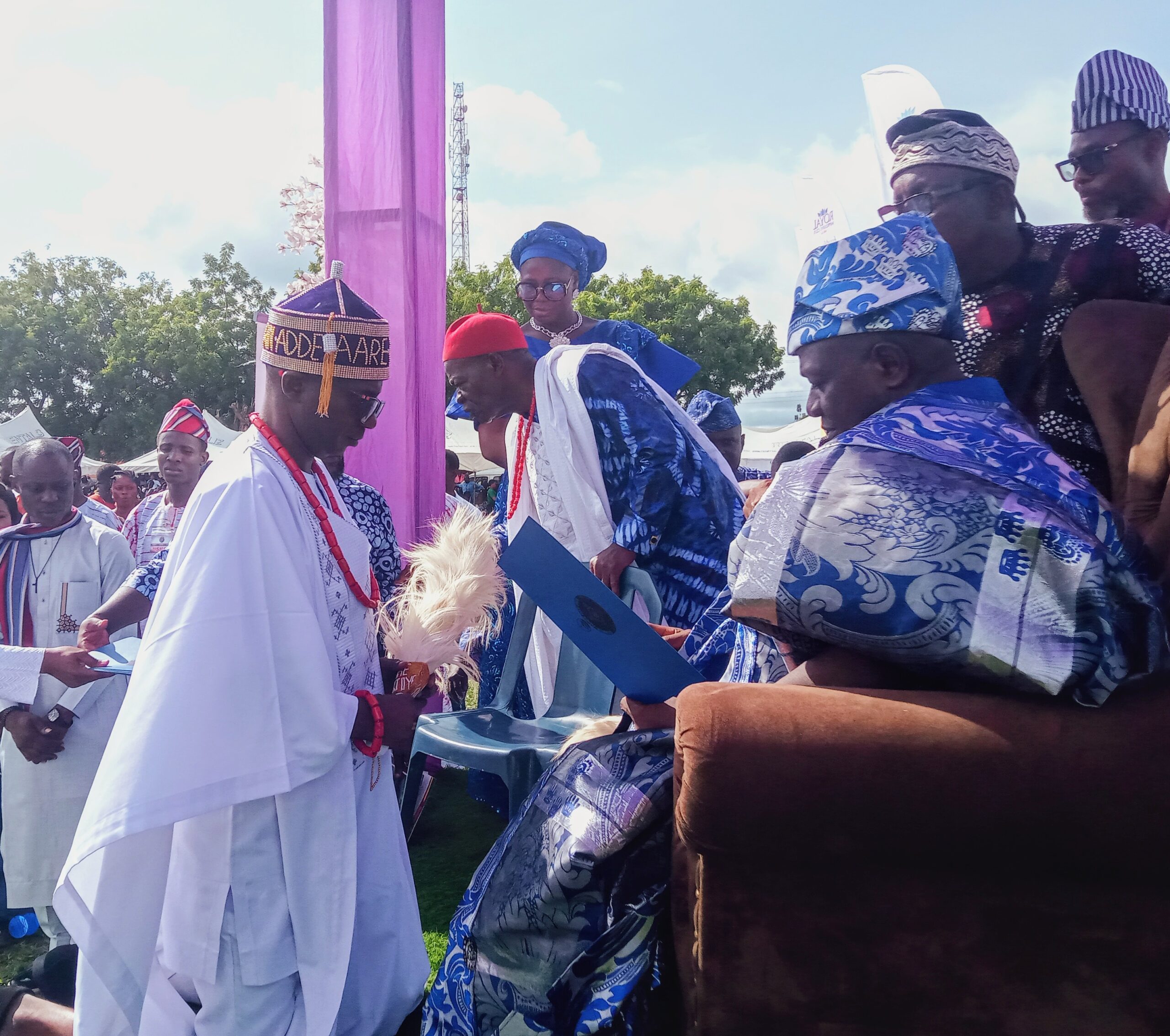 Fanwo is Aare Afimogboye of Ekirin-Adde, appreciates Ekinrin-Adde community.