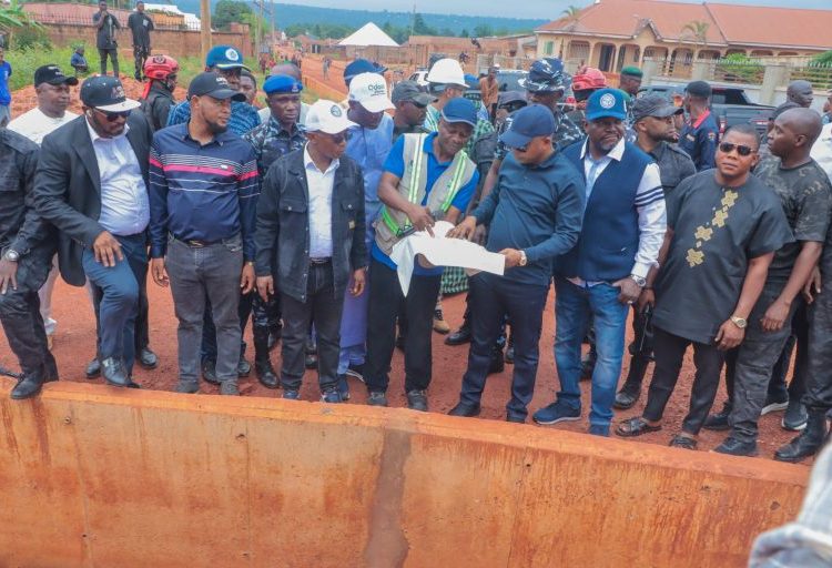 Gov. Ododo commissions project in Ankpa