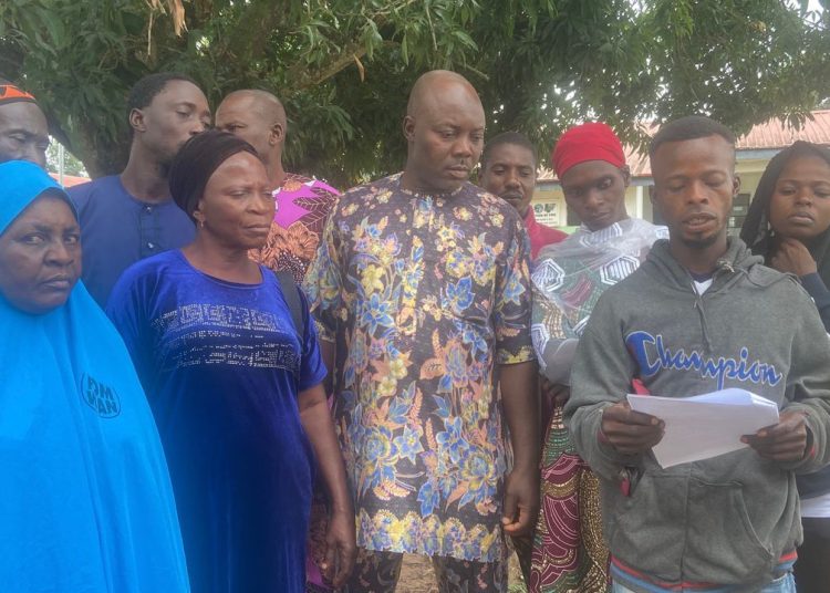 Yagba East ADC Ward 4 Reaffirms Reps Member Abejide membership, Extols his stewardship