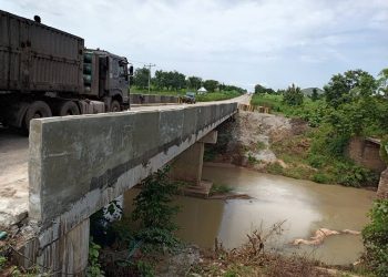 Olu Apata Hails FG Over Oyi River Bridge Fortification
