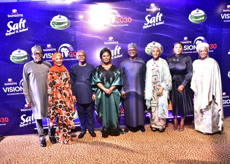 Dangote Salt splashes trucks, cash credits at Customers’ Awards Dinner