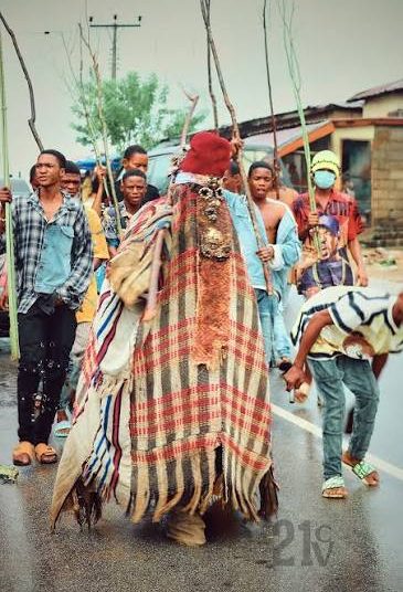 Two Dead in Ogaminana as Soldiers, Masqueraders Clash; Kogi Government Suspends Echane Festival